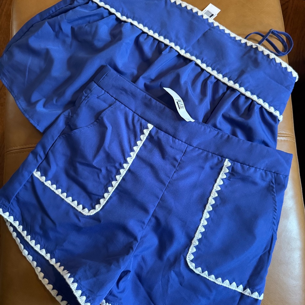 TCEC blue two piece shorts set size medium